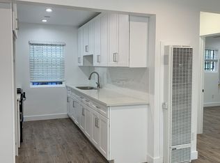 1524 S Van Ness Ave #3, Los Angeles, CA 90019