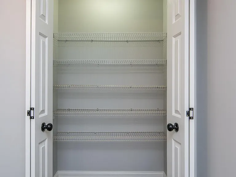 3853 Boston Rd — Photo 28