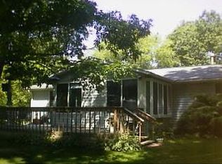 7816 E Clover St, Walkerton, IN