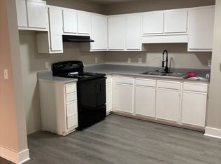 Parr Place Apartments, Lancaster, SC 29720