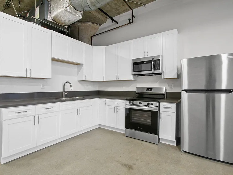 RiverFront live - Work Lofts — Photo 38