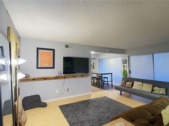 5th image of 2124 Burton Dr APT 110