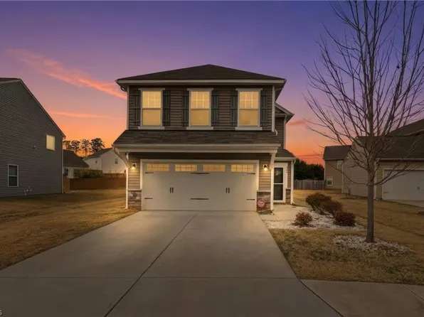 849 Bitting Hall Dr, Rural Hall, NC 27045