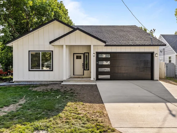 641 S Columbia St, Milton Freewater, OR 97862