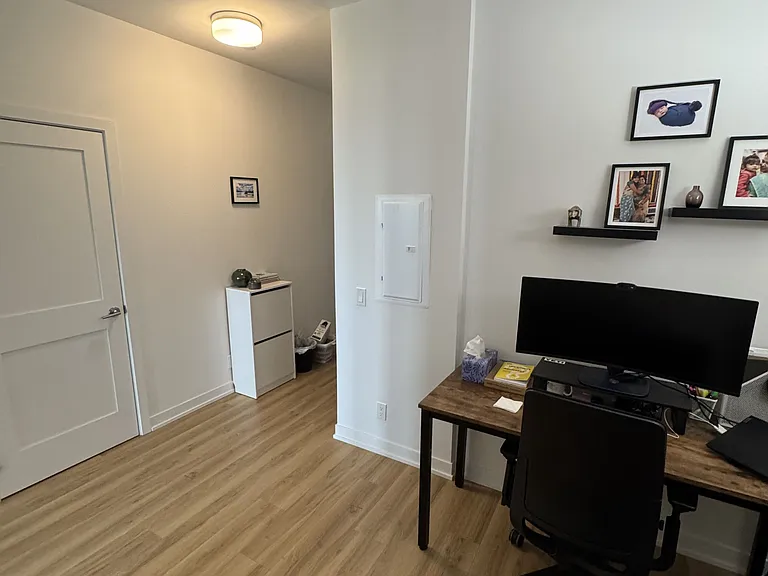 1 Hillsdale Ave E #609 — Photo 36