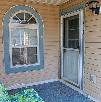 2nd image of 507 Yorktown Dr