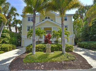 537 Buttonwood Bay Dr, Boca Grande, FL 33921