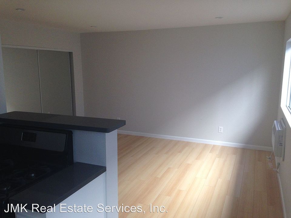 2nd image of 601 N Spaulding Ave APT 6