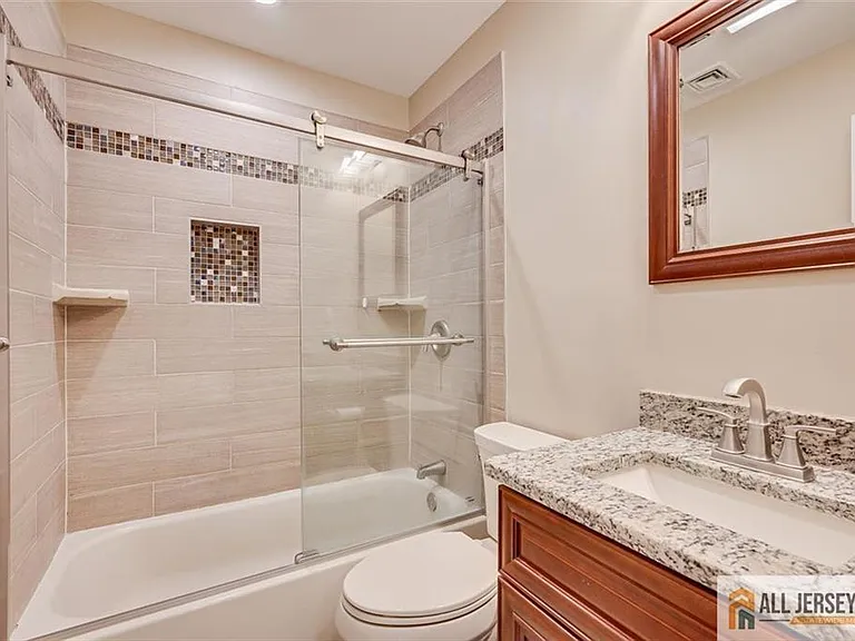 39 Kendall Rd — Photo 28