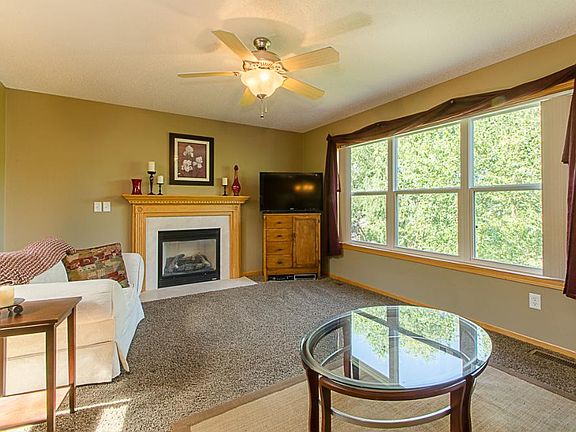 5th image of 1303 Birch Dr