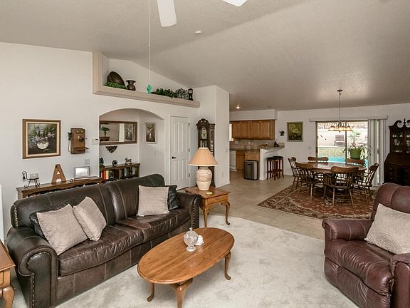 5th image of 2620 Cliffwood Dr
