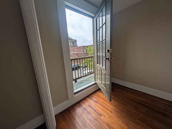 Balcony and Bonus Space