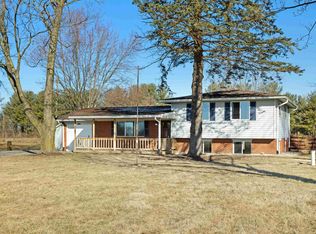 6403 W Division Line Rd, Delphi, IN 46923