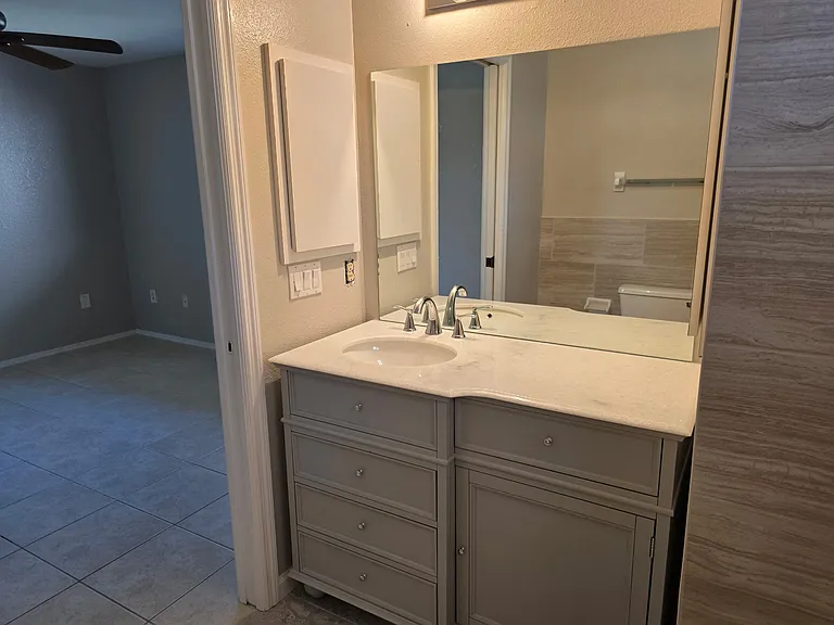 4470 Cazes Ave — Photo 9