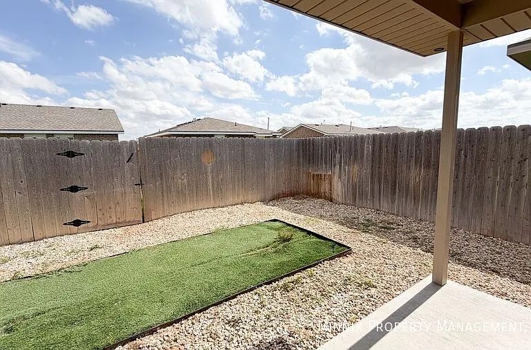 1639 133rd St #B — Photo 16