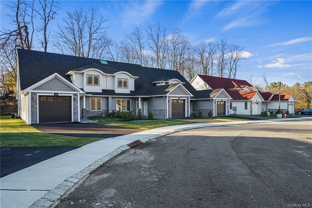 42 Dessau UNIT 22, Spring Valley, NY 10977 Zillow