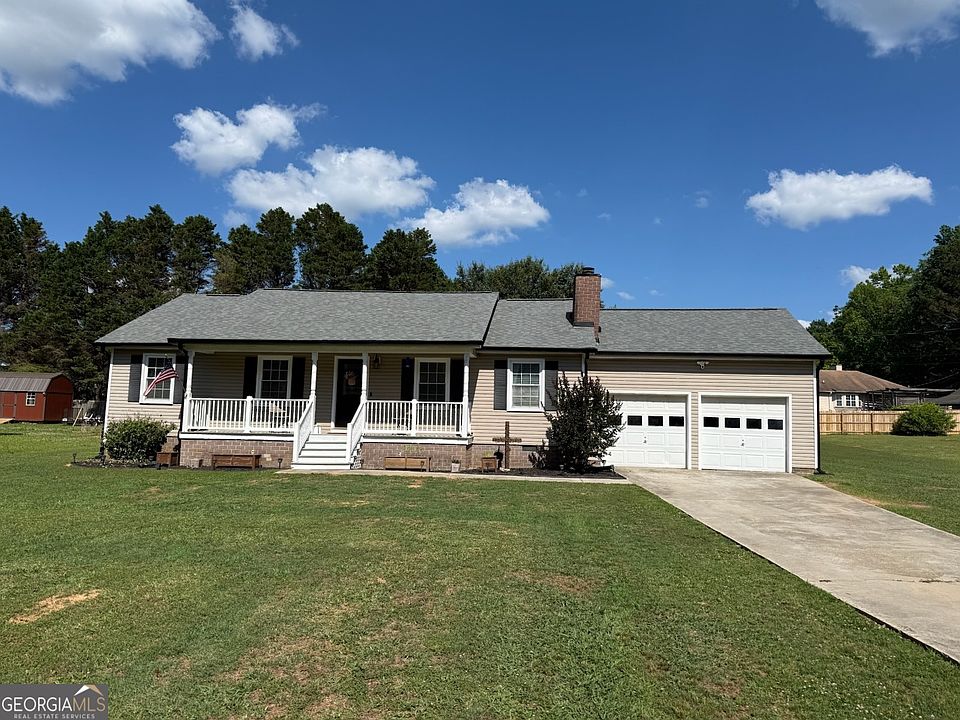 1st image of 2487 Birdie Rd