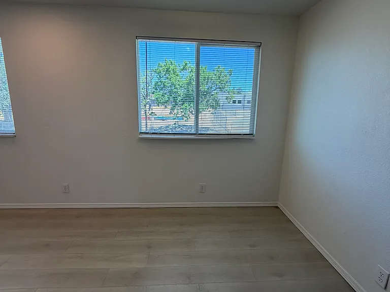 10624 Towner Ave NE #C — Photo 14
