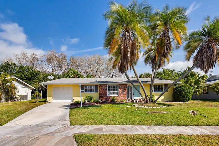 1st image of 2867 Safe Harbor Dr