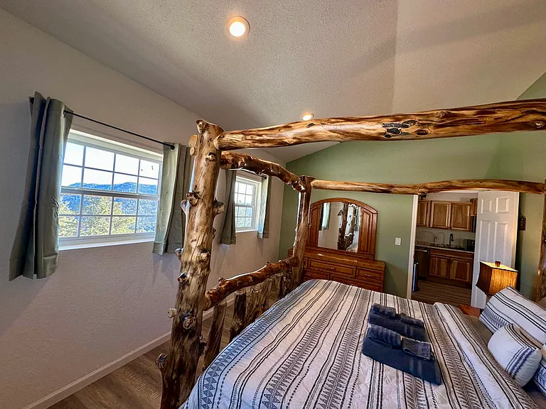 440 Hickok Trl — Photo 11