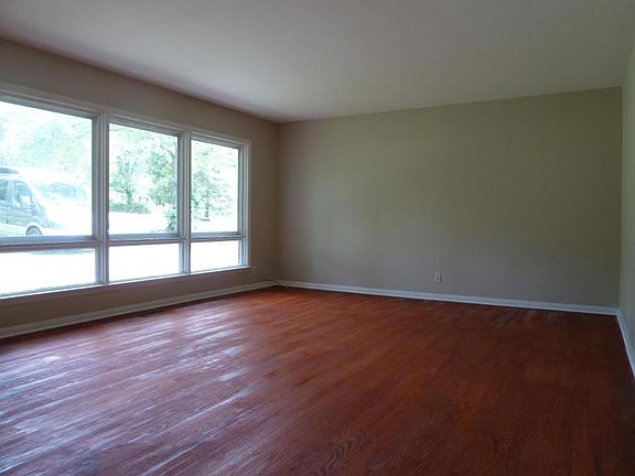 2nd image of 4410 McCampbell Ln