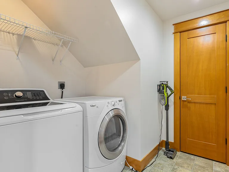 3006 SW Hinds St — Photo 34