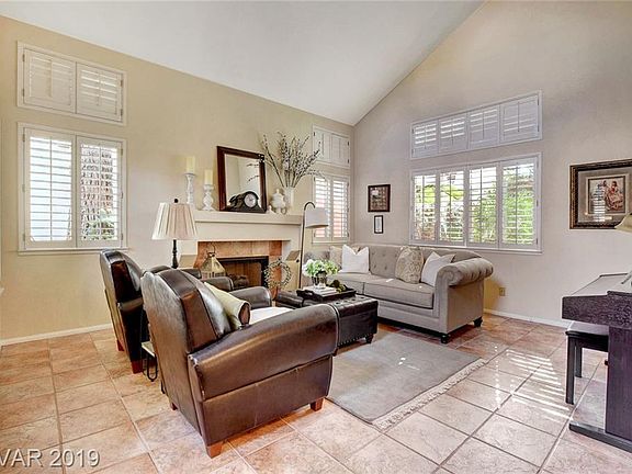 2nd image of 2913 Cape Verde Ln