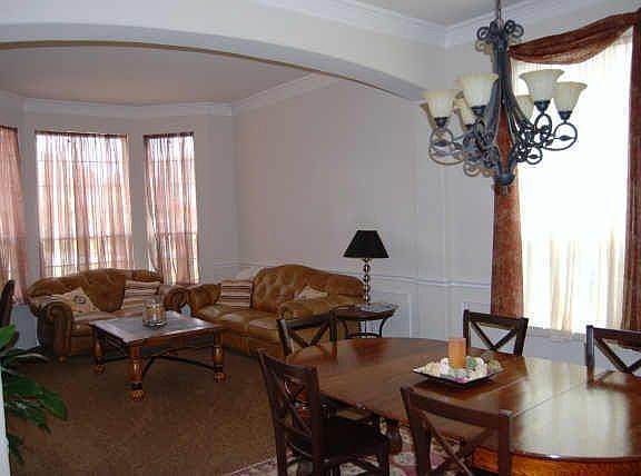 3rd image of 3016 N Camino Lagos