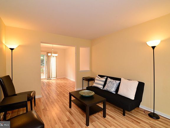 4th image of 3730 Carrisa Ln