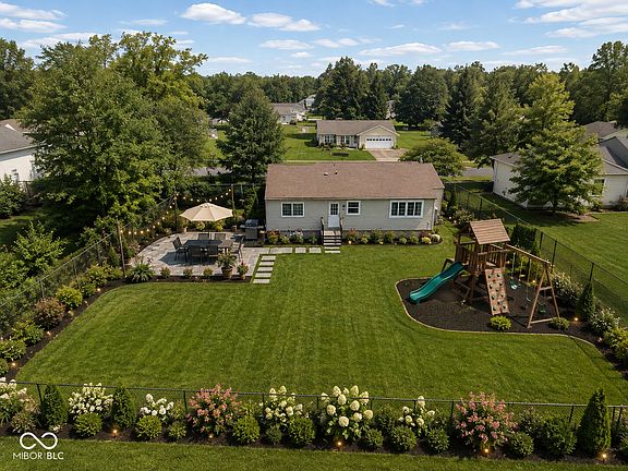 2nd image of 114 Pilgrim Ct