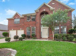 9715 Trailing Moss Dr, Houston, TX 77064