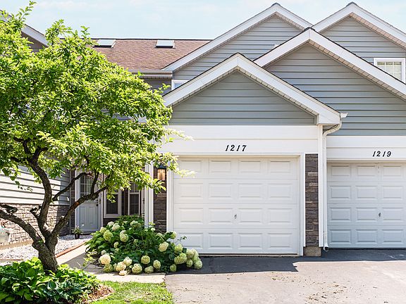 2nd image of 1217 Cranbrook Dr