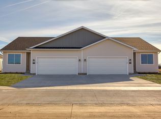 2725 13th St NE, Bondurant, IA 50035