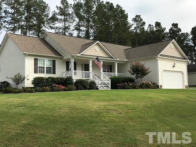 1st image of 45 Hickory Nut Dr