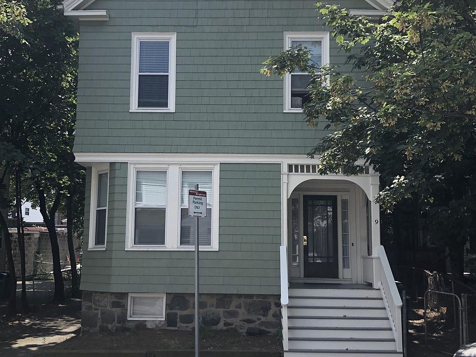 1st image of 9 Ashford St #1