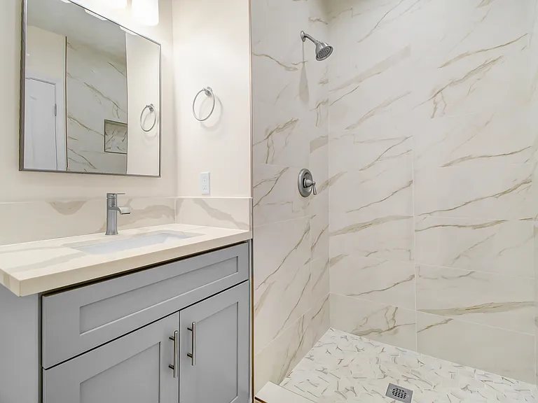 1011 E Angeleno Ave — Photo 14
