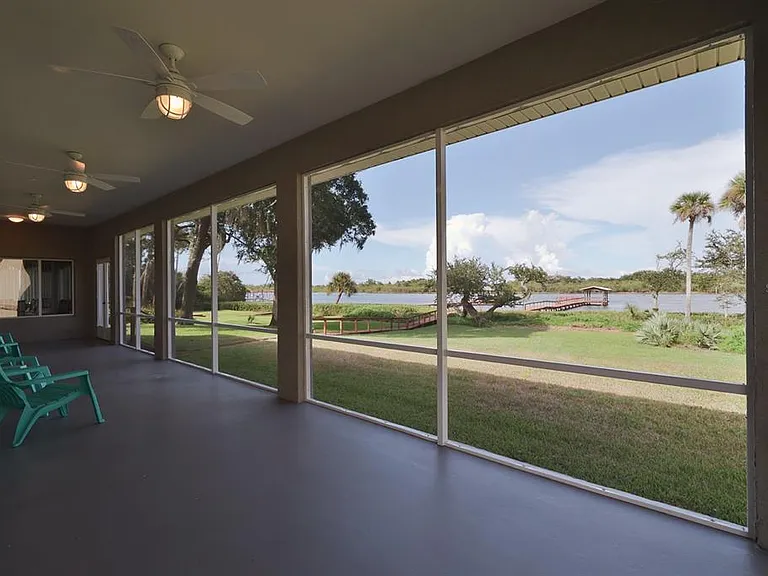 2437 Swordfish Ln — Photo 27