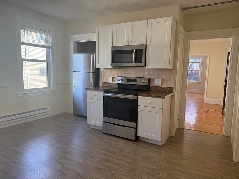 95 Courtland St #2 — Photo 1
