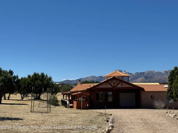 107 Caprock Ct, Alto, NM 88312