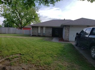101 N Rimrock Rd, Enid, OK 73703