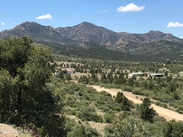 16655 W Blue Sky Dr, Peeples Valley, AZ 86332