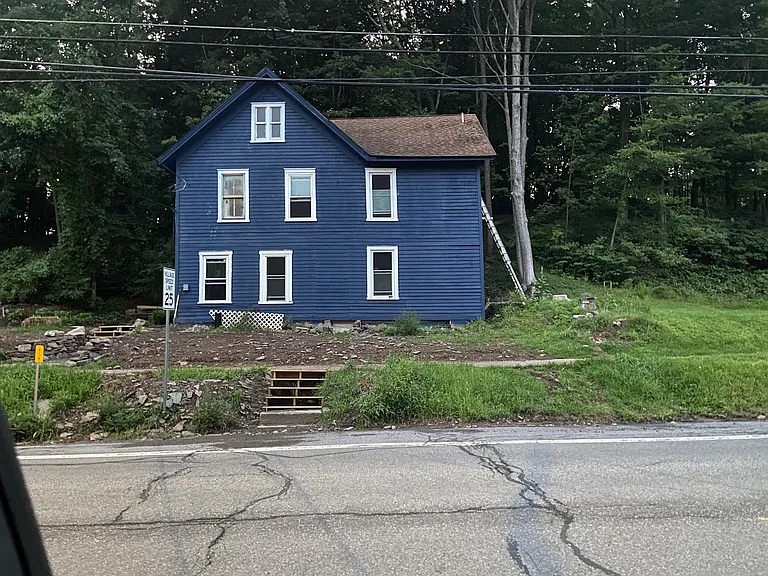 198 Main St — Photo 9