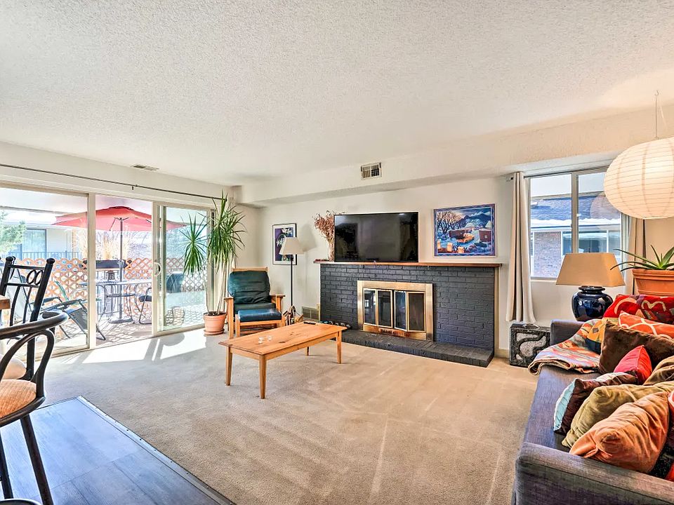 1st image of 600 Manhattan Dr #7