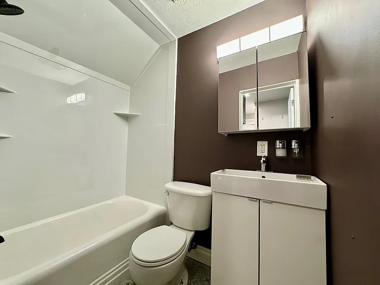 1145 E Princeton Ave #2 — Photo 14