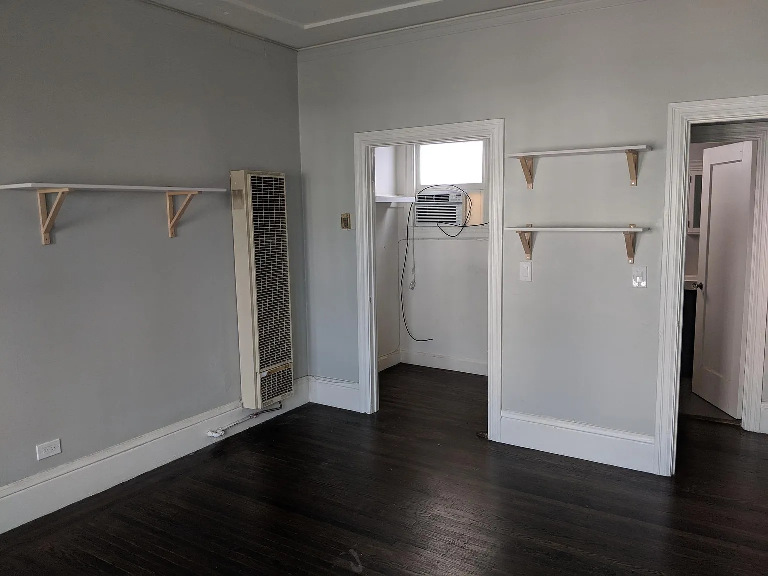 Studio, 500 sqft, $1,950 — Photo 2
