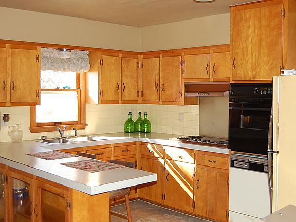 5th image of 1312 Peggy Ln