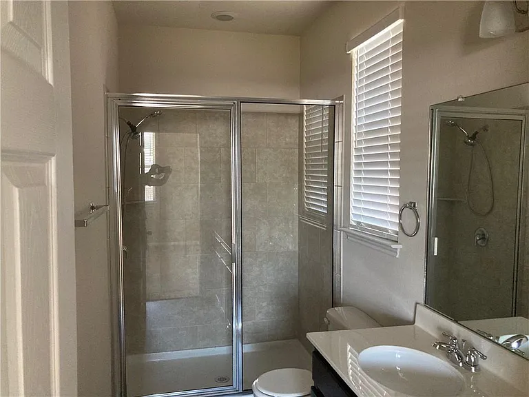 480 Triumph Rd — Photo 15
