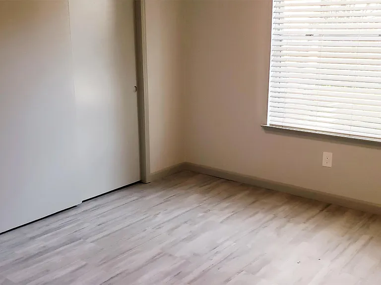 9210 Fishers Hill Dr — Photo 14
