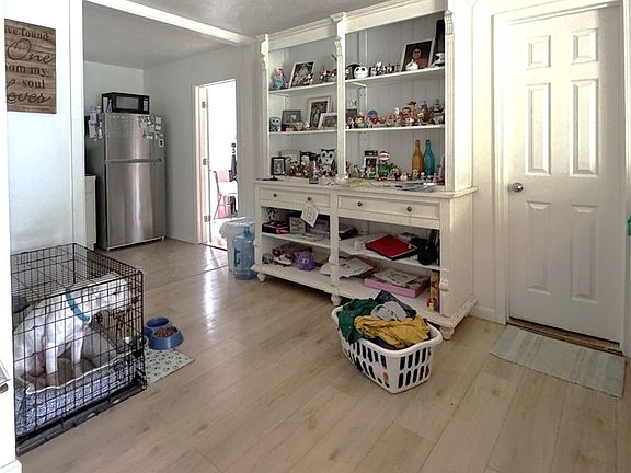 4th image of 1706 NW Baldwin Ave