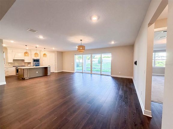 3rd image of 15173 WILLOW RIDGE DRIVE